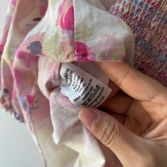 SOMETHING NAVY Floral Smocked Top‎ in Pastel Sz S - Picture 8 of 8